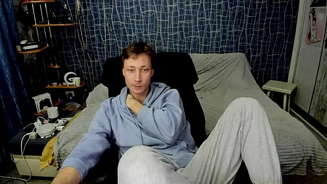 CuteBoy228 webcam