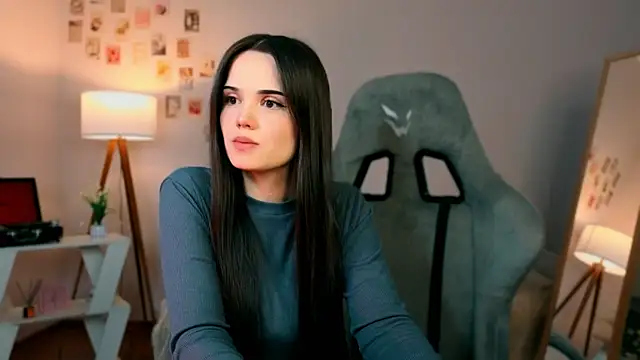 serenenov - Serenenov's free webcam - UK Sex Cams