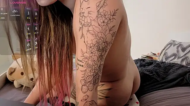 evaloveuevaneedu - Evaloveuevaneedu's free webcam - UK Sex Cams