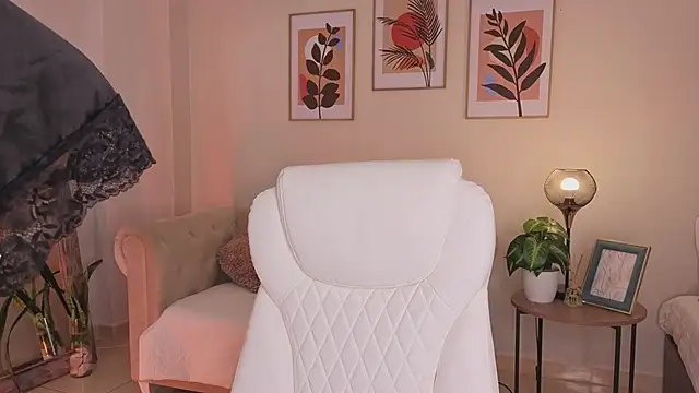 DahianaWalcott webcam