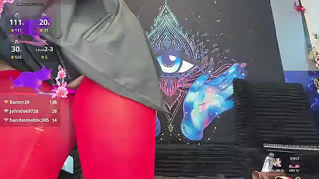 AmazonianMistress webcam