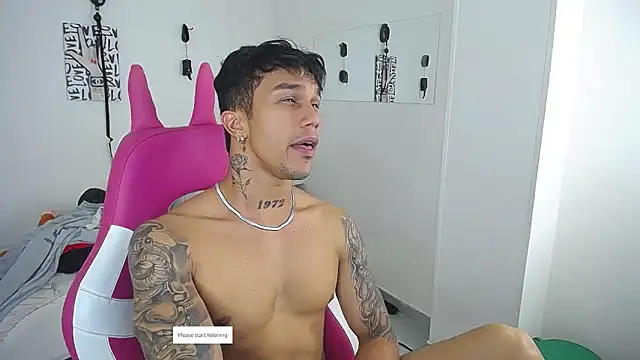 Leonard_Price webcam