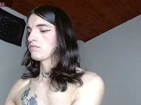 Scarlett_crastrawberry webcam