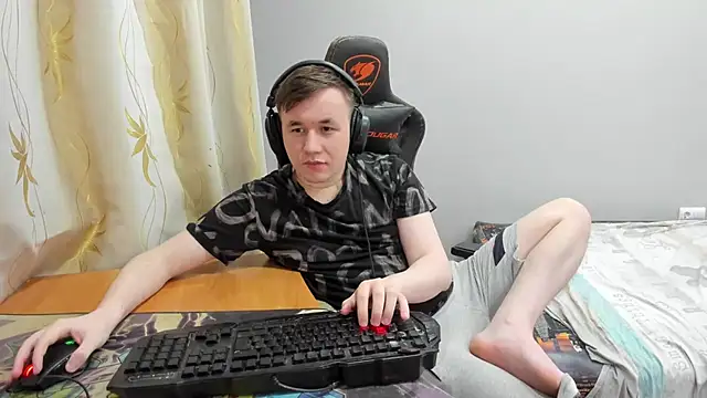 iliaskrislove webcam