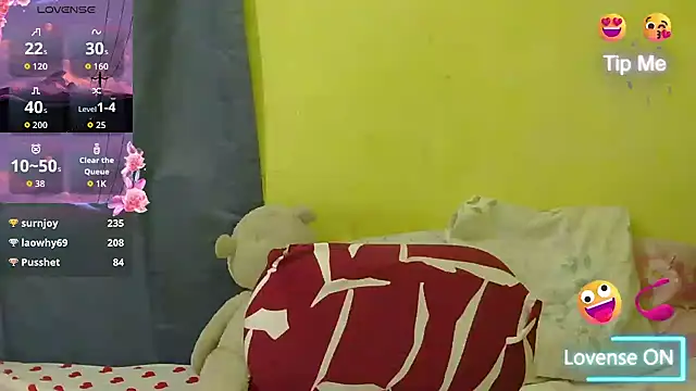 HornyAsian4uxx webcam