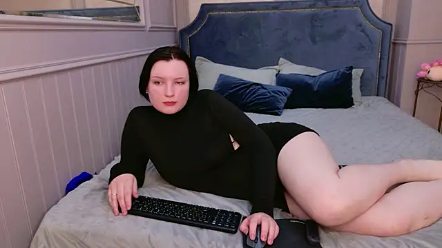 leonora_lix - Leonora_Lix's free webcam - UK Sex Cams