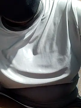 divyasree1431 webcam