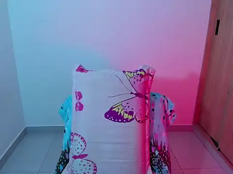 Lilith_harmony1 webcam