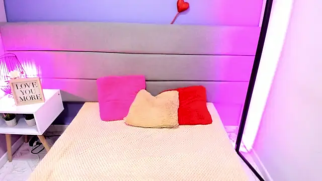 Ashleyyrobert webcam