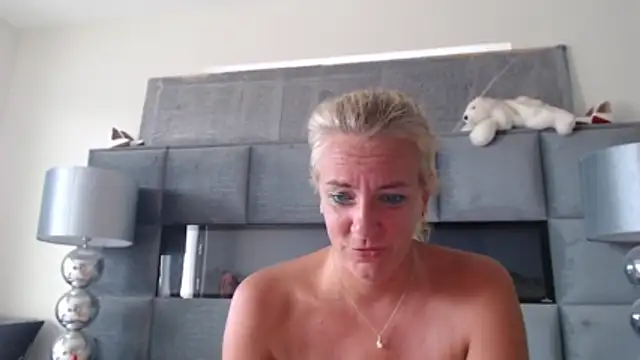 Wendysexyx Stripchat cam model