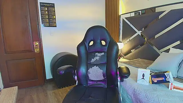 kittie_vixen (T teen) - Full Naked + Open my sexy ass🔥