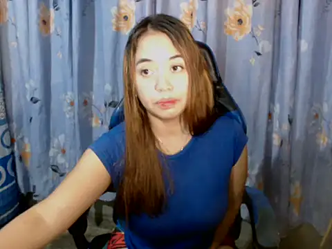 onlymaes_19 - Onlymaes_19's free webcam - UK Sex Cams