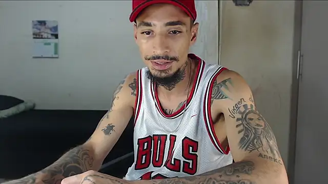 Preview emiliano_hottt