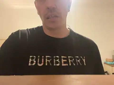 malcolm2334 - Malcolm2334's free webcam