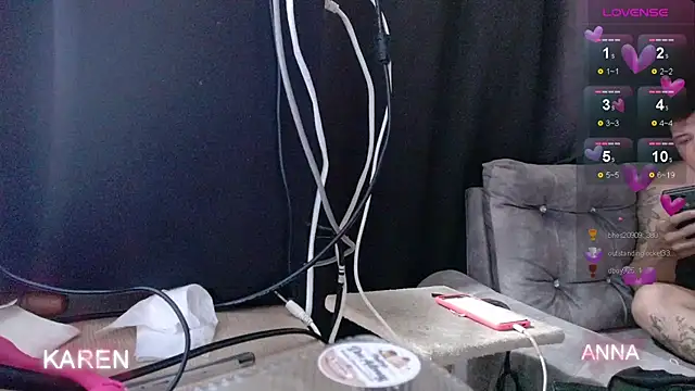 karen_sex92 (G young) - lick pussy Anna