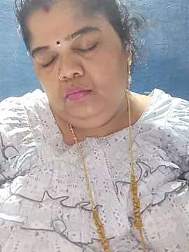 tamilthanushri (F milf) - Full nude