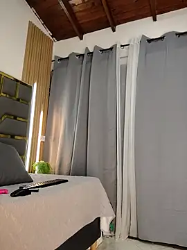 Oliver_bigblack_cock webcam