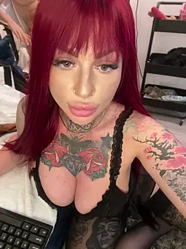 krysstal003 (Ask my age) - last tipper gets whatsapp+3 hot videos