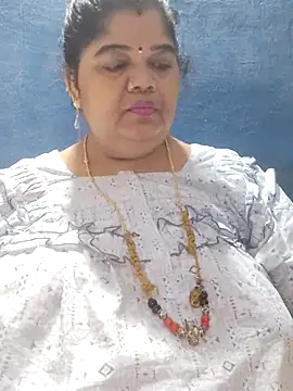 tamilthanushri webcam