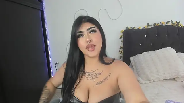 hollycute__ webcam