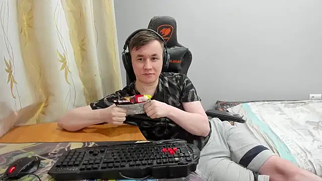 iliaskrislove webcam