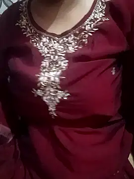 Gujju_bhabhi69 webcam