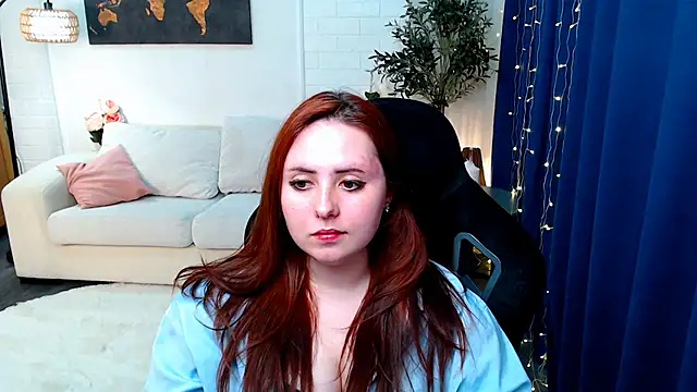 Hennessy_bunny webcam