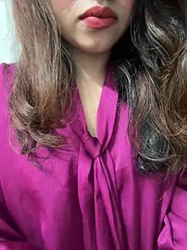 Webcam Model (riya_sharma11)  is live.Free join now!