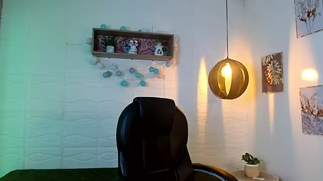 AmethystShadow17 webcam