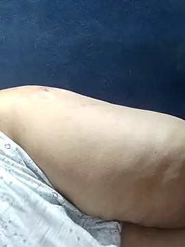 Webcam Model (tamilthanushri)  is live.Free join now!