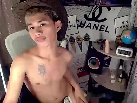 UrPinoyhot webcam
