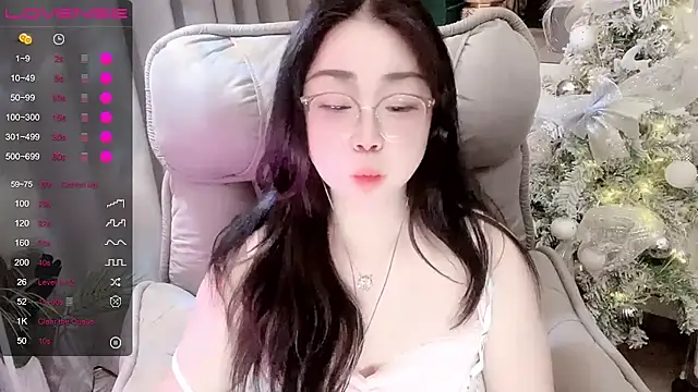 Monica-666888- webcam