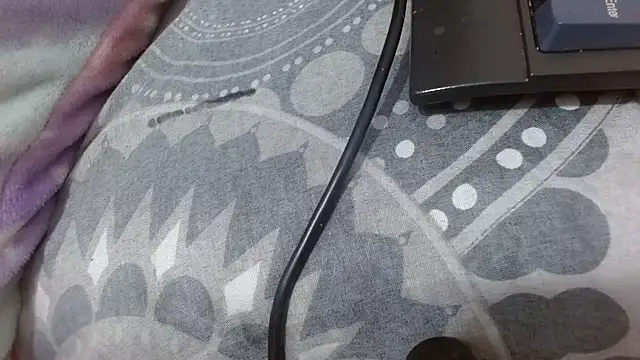 veronicaqueenxxx - Veronicaqueenxxx's free webcam - UK Sex Cams