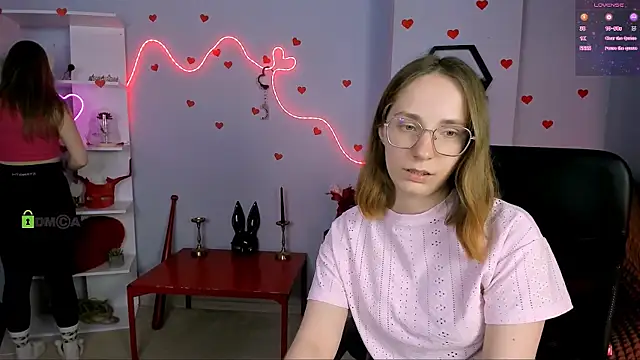 veronica_bubble webcam