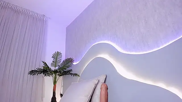 cannelasmith - CannelaSmith's free webcam - UK Sex Cams