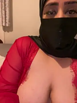 Pari_Persianbaddie6 webcam