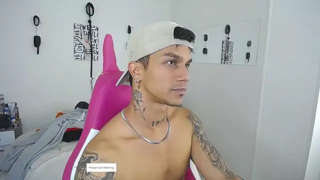 Leonard_Price webcam