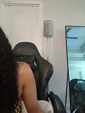 butterflybootyy webcam