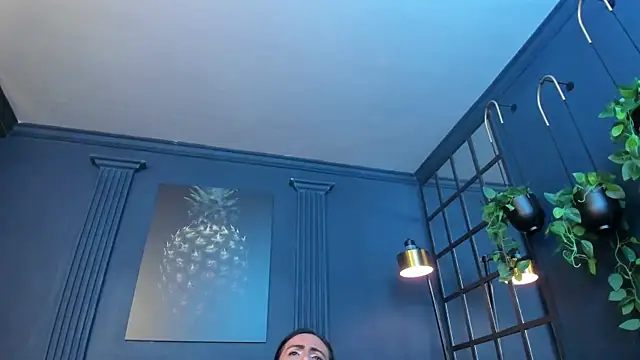 scarlet_edwars webcam