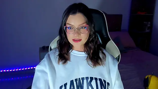 OphelianaRose33 webcam