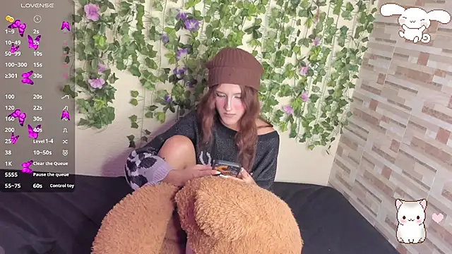 Amy_Moonlight webcam