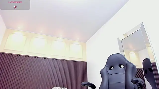 SIENNAMARSHAL webcam