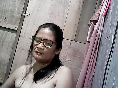 pinayzaira - PinayZaira's free webcam - UK Sex Cams