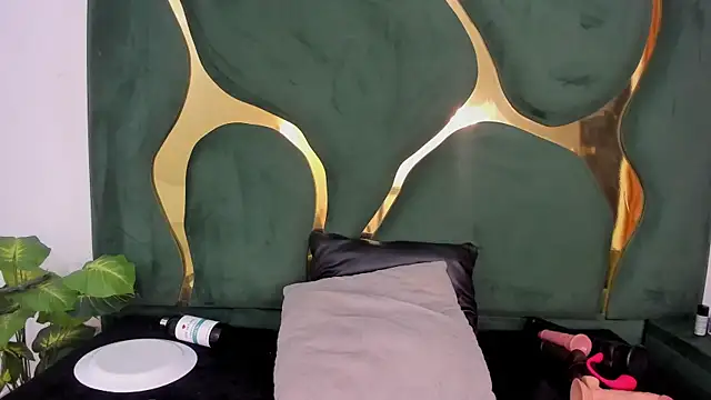 Daphne_cuteht webcam