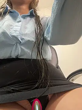 EMILIIA_RICHTER__ webcam