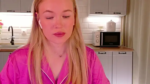 Veronika_Mitchel webcam