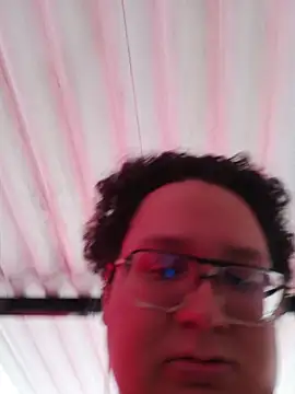 beautiful_hands_ webcam