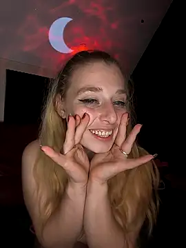 Sweet-SpicyOff webcam