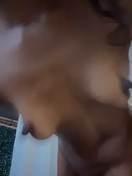 SweetCheeksXXX webcam