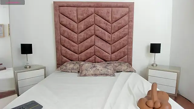 Scarlett__Noir webcam